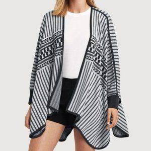 Kit and Ace Solstice Poncho Sweater Cashmere Silk